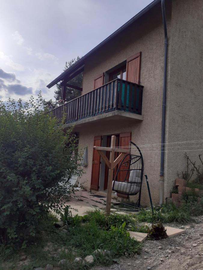 Seyne Mon Ecrin De Nature Rez De Jardin מראה חיצוני תמונה